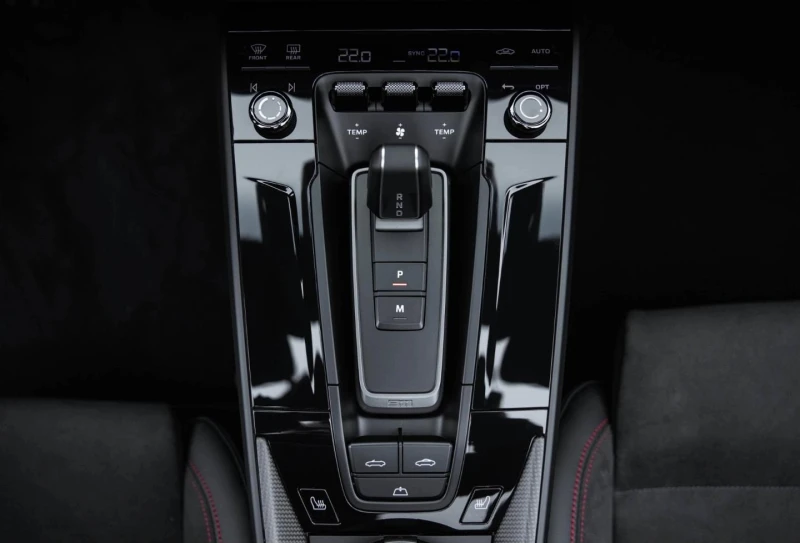 Porsche 911 992.2 CARRERA 4 GTS/CABRIO/BOSE/SPORT DESIGN/LIFT/, снимка 6 - Автомобили и джипове - 53202965