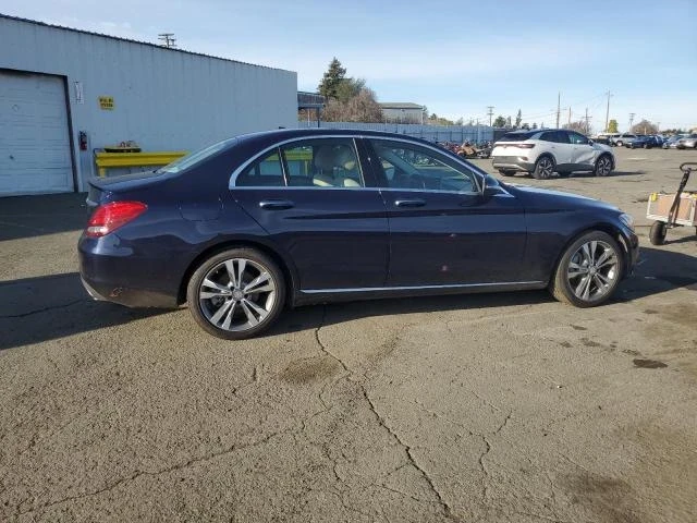 Mercedes-Benz C 300, снимка 4 - Автомобили и джипове - 48802202