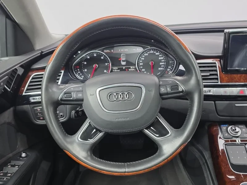 Audi A8 4.2 FSI Quattro, снимка 13 - Автомобили и джипове - 54188668