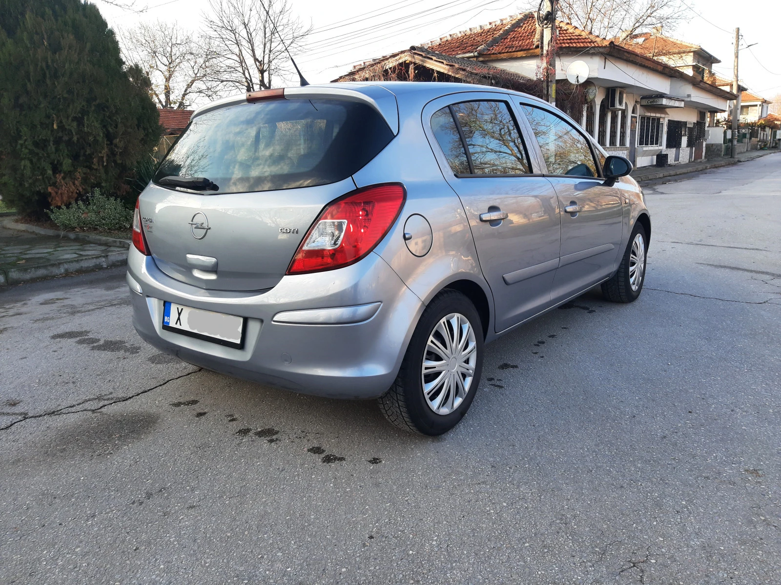 Opel Corsa 1.3CDTi - изображение 8