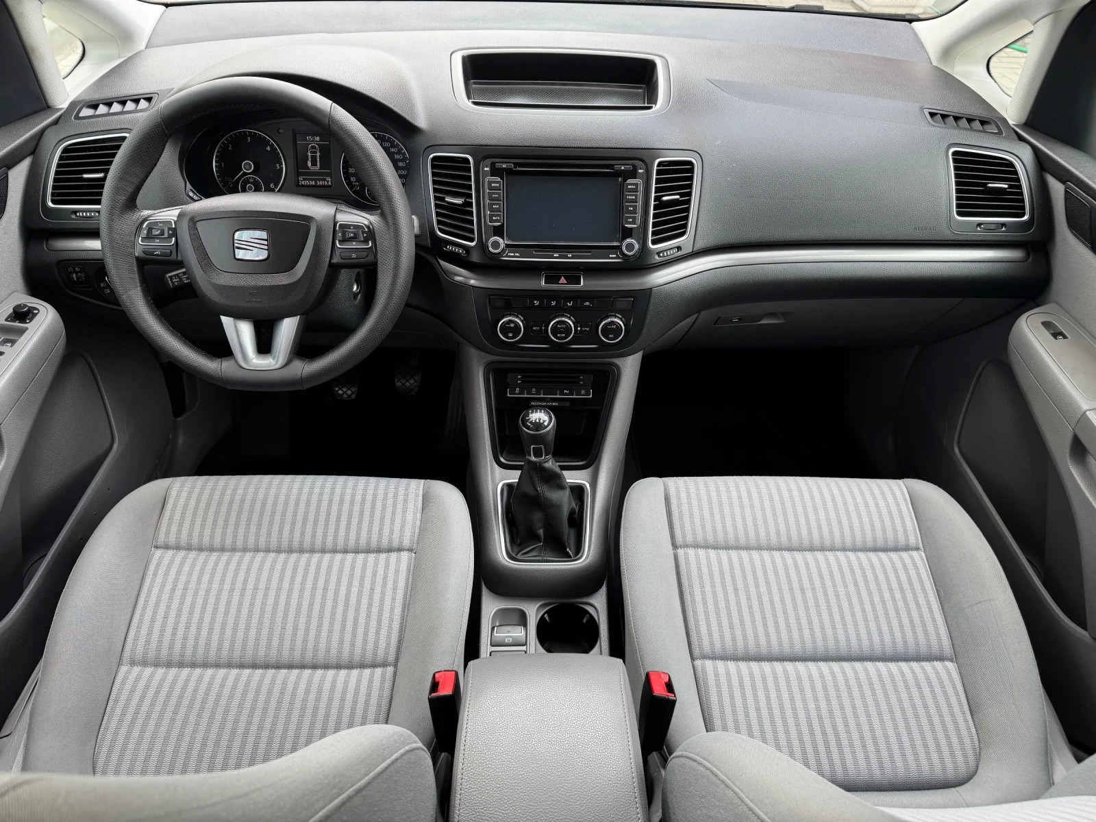 Seat Alhambra 2.0 TDI 140к.с / 6+ 1/ NAVI / PARKTRONIC / TEMPOMA - изображение 9