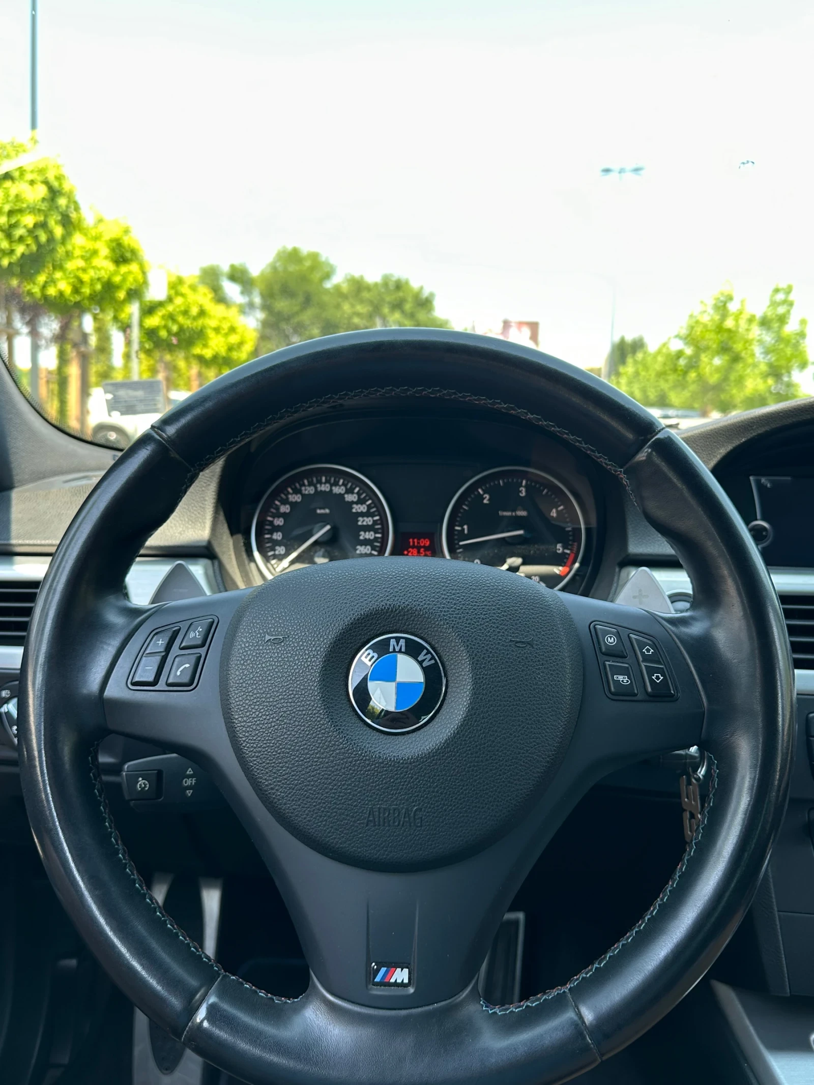 BMW 335 D/EDITION/M-pack - изображение 10