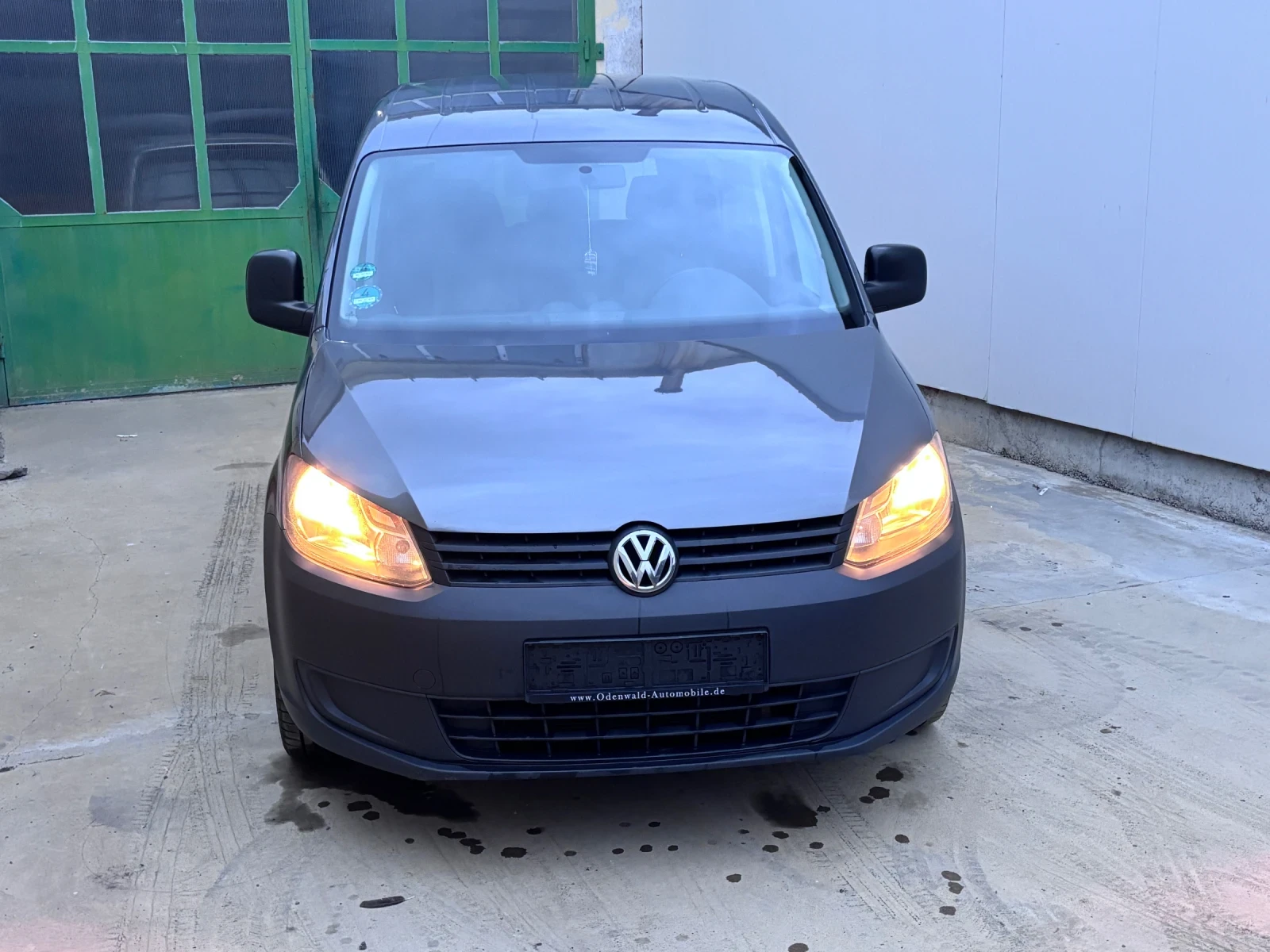 VW Caddy 2.0  TDI | Mobile.bg — изображение 5