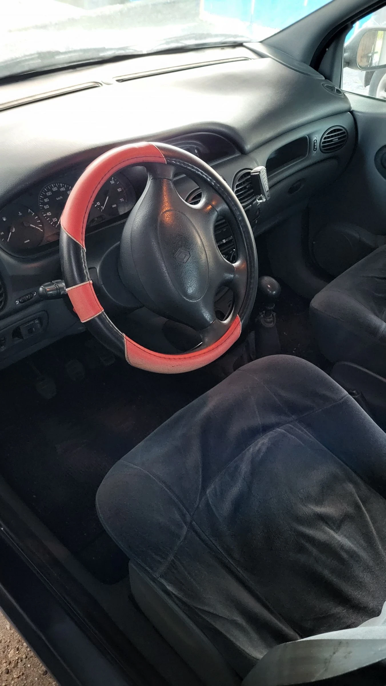 Renault Megane Scenic  | Mobile.bg — изображение 3