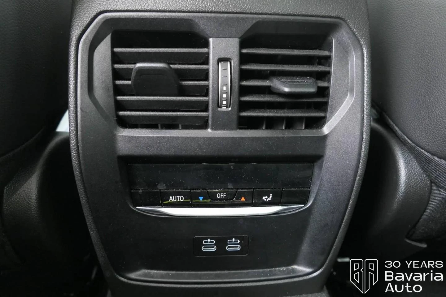 BMW 330 i xDrive M Sport Paket Sportautomatic | Mobile.bg � ����������� 12