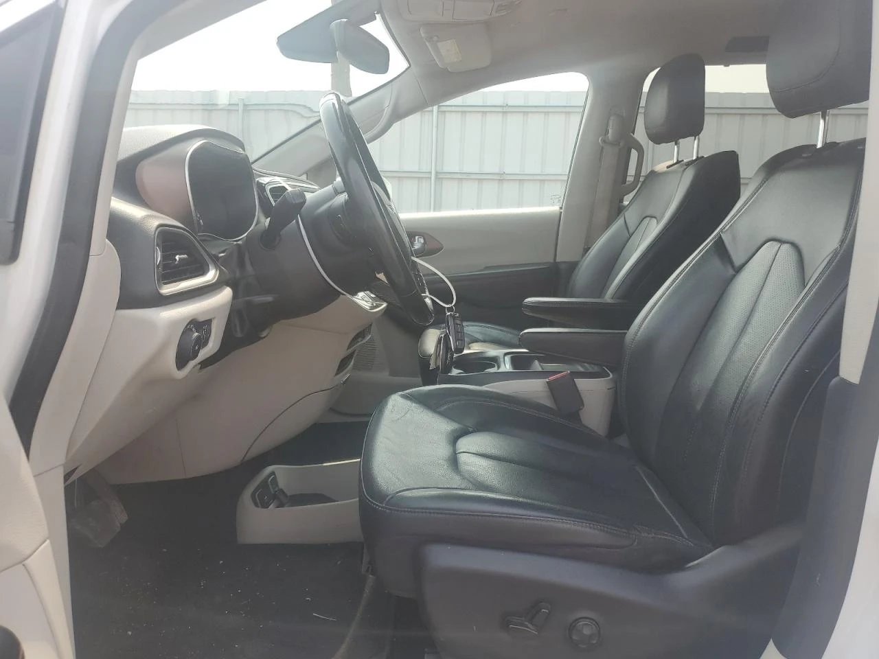 Chrysler Pacifica 3.6 TOURING L - изображение 7