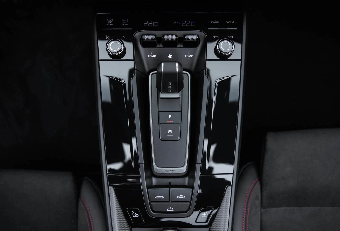 Porsche 911 992.2 CARRERA 4 GTS/CABRIO/BOSE/SPORT DESIGN/LIFT/ - изображение 6