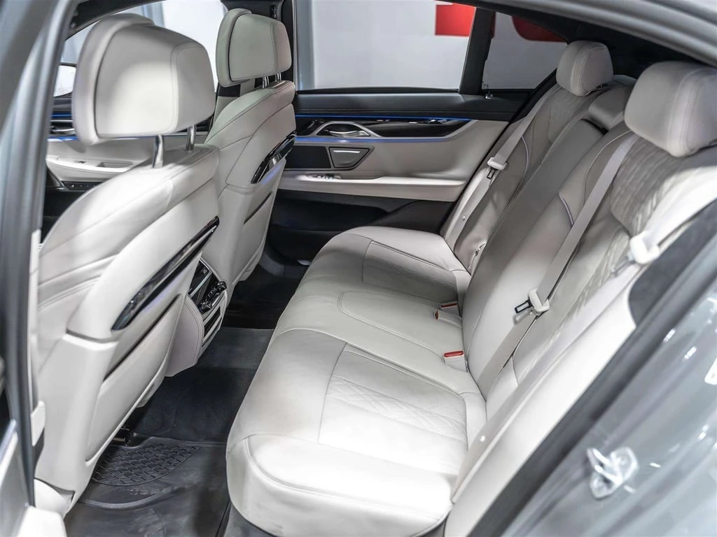 BMW 750 * M SPORT PACKAGE * MASSAGE SEATS * 360 CAMERA | Mobile.bg � ����������� 13