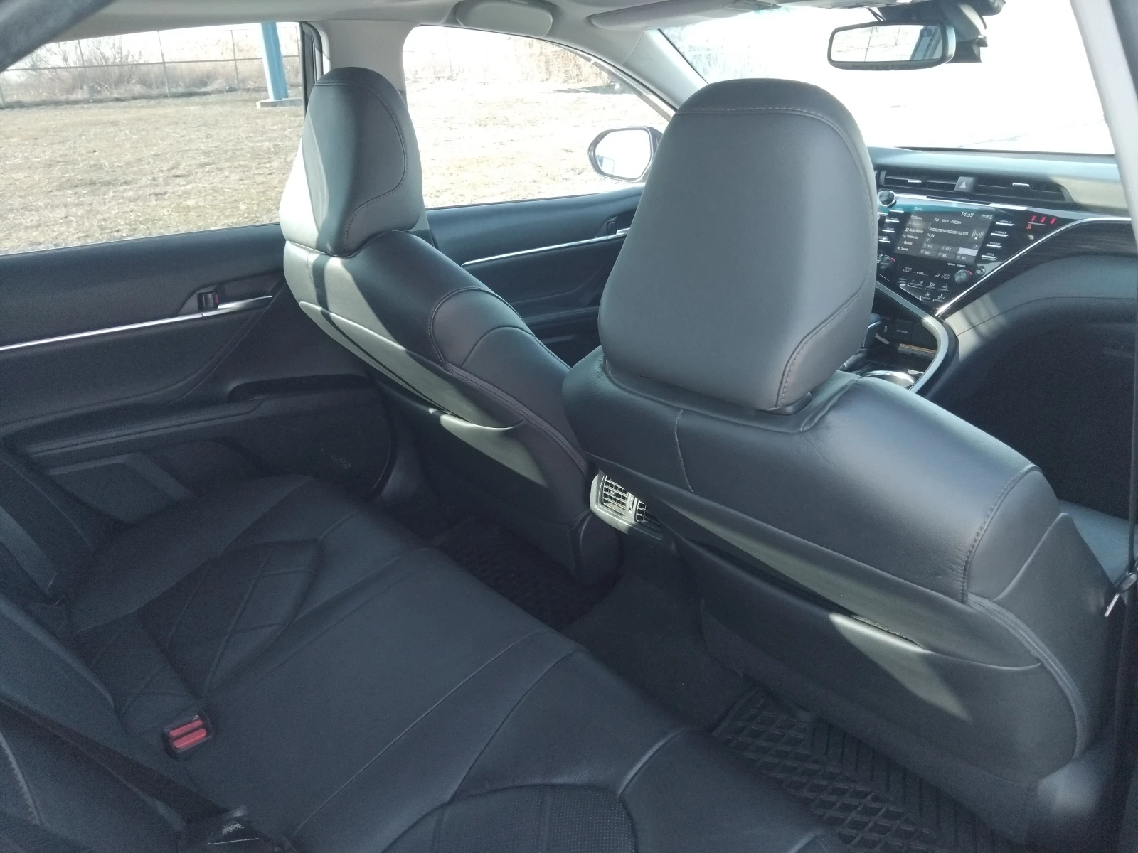 Toyota Camry XLE | Mobile.bg � ����������� 11