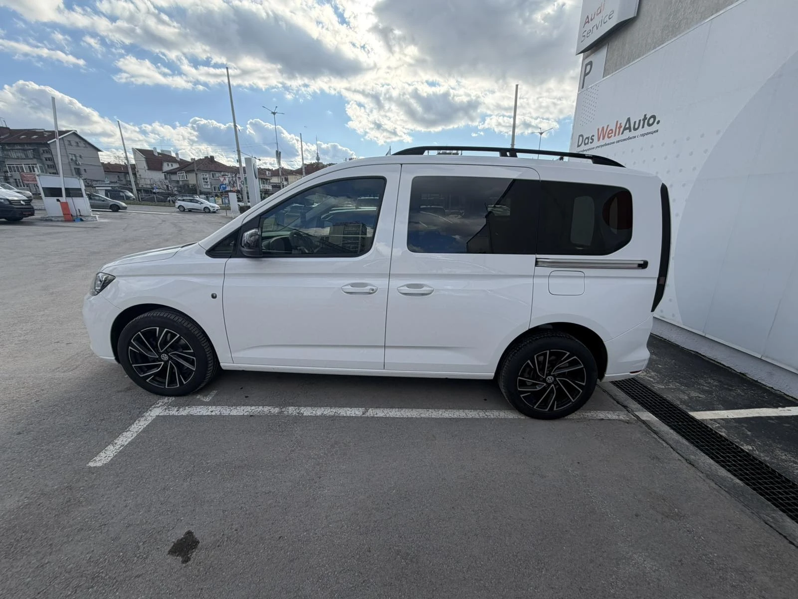 VW Caddy 2, � TDI 102 k.c 6MT / N1 - �������  5 ����� | Mobile.bg � ����������� 9