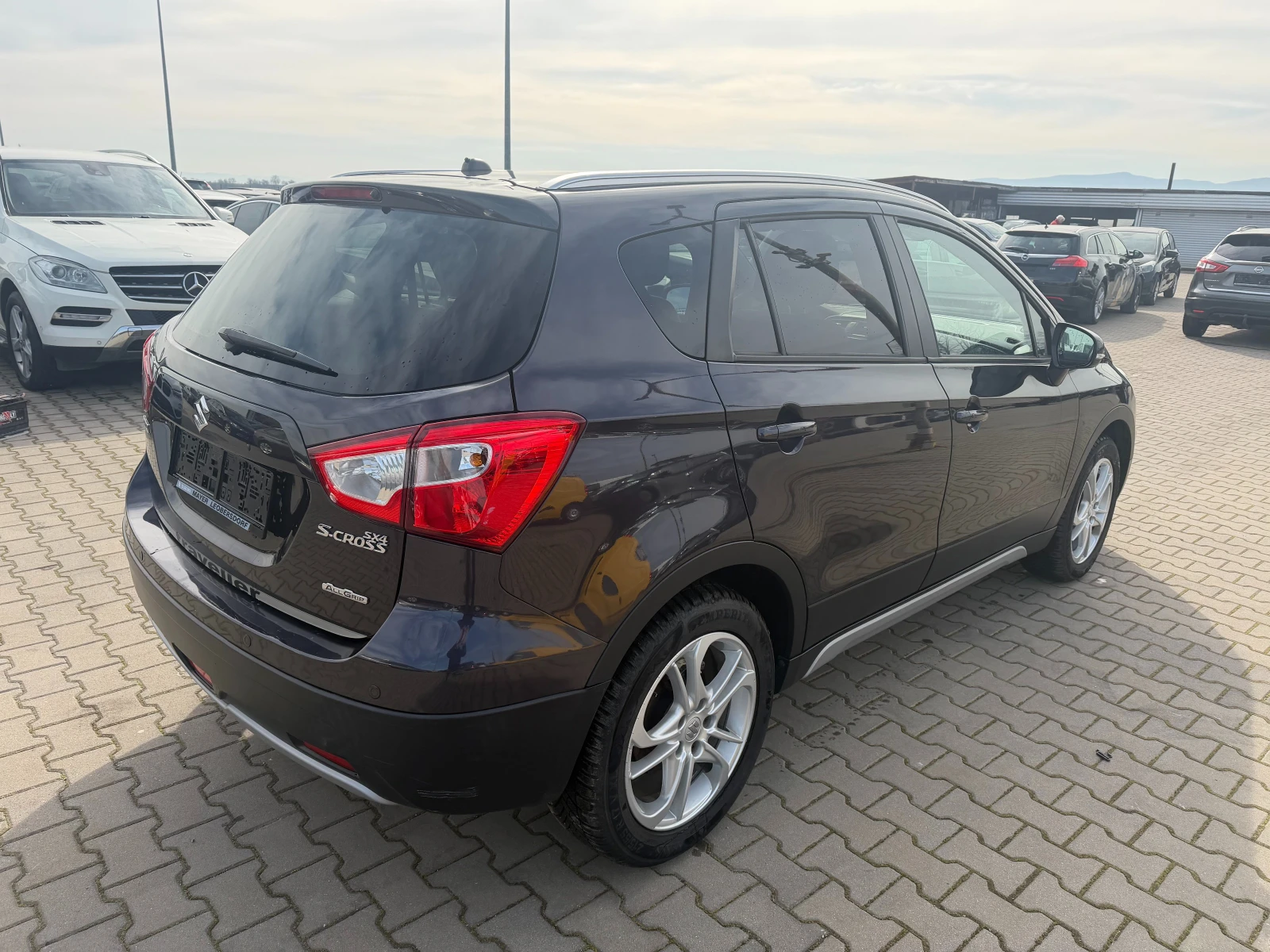 Suzuki SX4 S-Cross 1.6DDiS 4X4 PANORAMA/NAVI/KOJA/KAMERA EURO 5 | Mobile.bg � ����������� 6