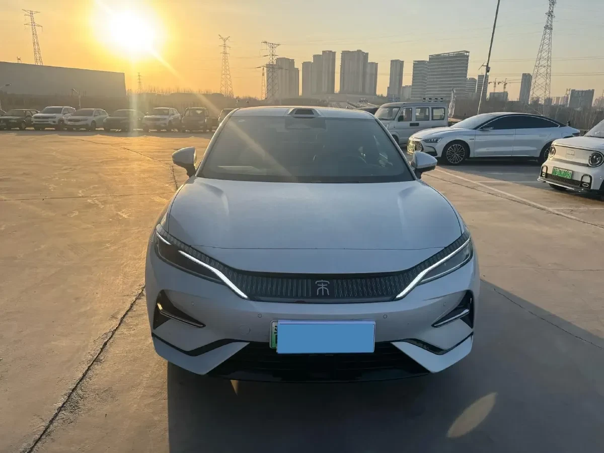 BYD Sealion 7 SongL 4х4 87, 04 kWh, снимка 2 - Автомобили и джипове - 53714776