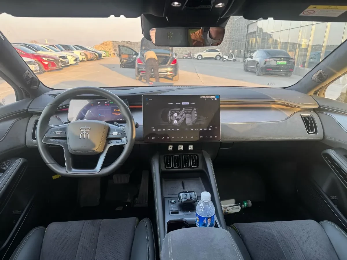 BYD Sealion 7 SongL 4х4 87, 04 kWh, снимка 7 - Автомобили и джипове - 53714776