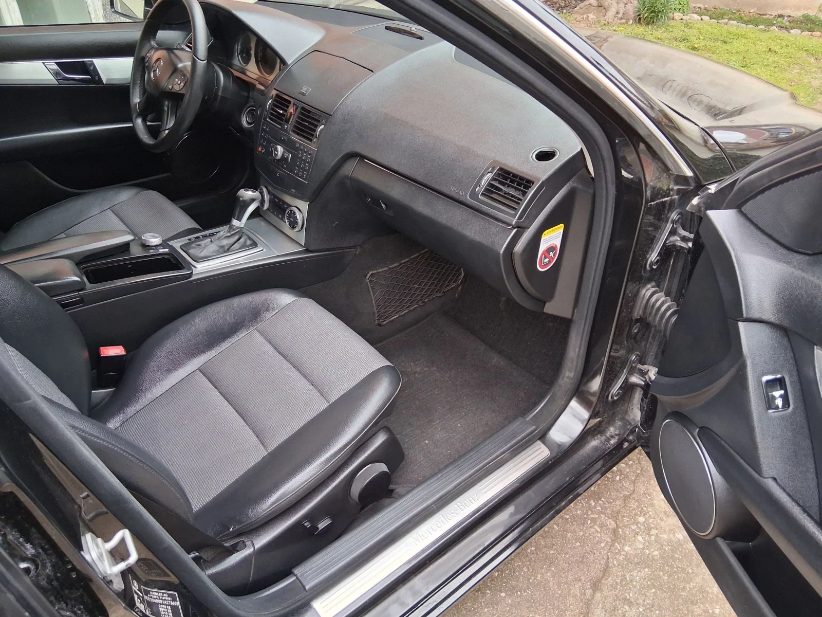 Mercedes-Benz C 220  2.2 c.d.i.Avtomat.tull.Om 646, снимка 7 - Автомобили и джипове - 53936852