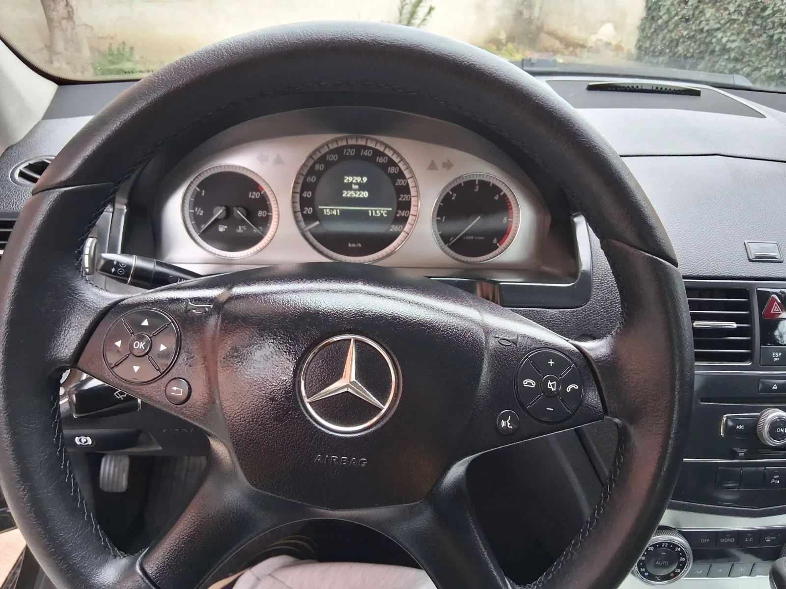 Mercedes-Benz C 220  2.2 c.d.i.Avtomat.tull.Om 646, снимка 14 - Автомобили и джипове - 53936852