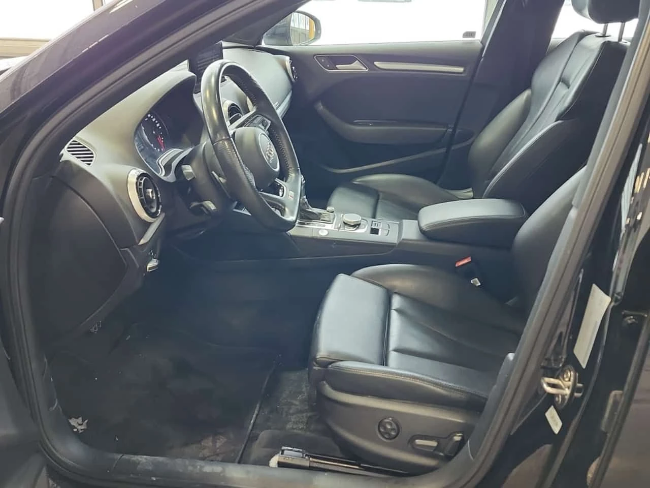 Audi A3 S LINE/PROGRESSIV /CARFAX /Подгрев/Панорама/Памет, снимка 7 - Автомобили и джипове - 54129166