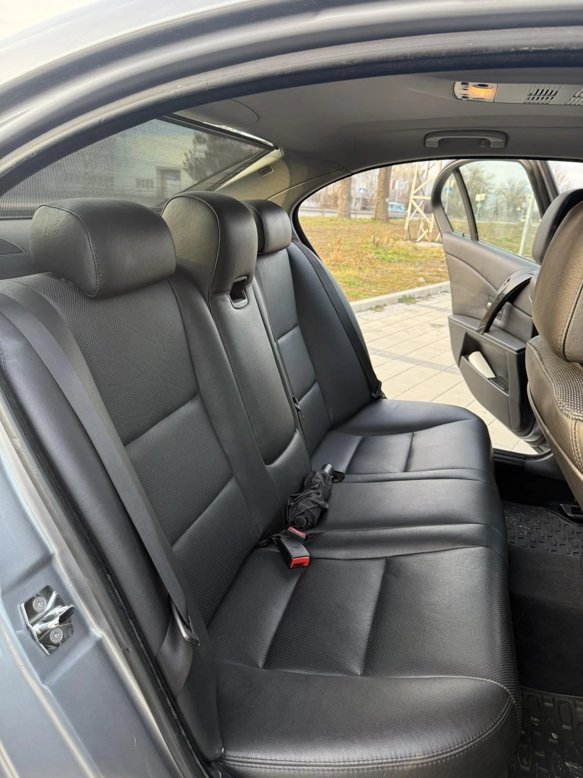 BMW 525 E60, снимка 5 - Автомобили и джипове - 54438612