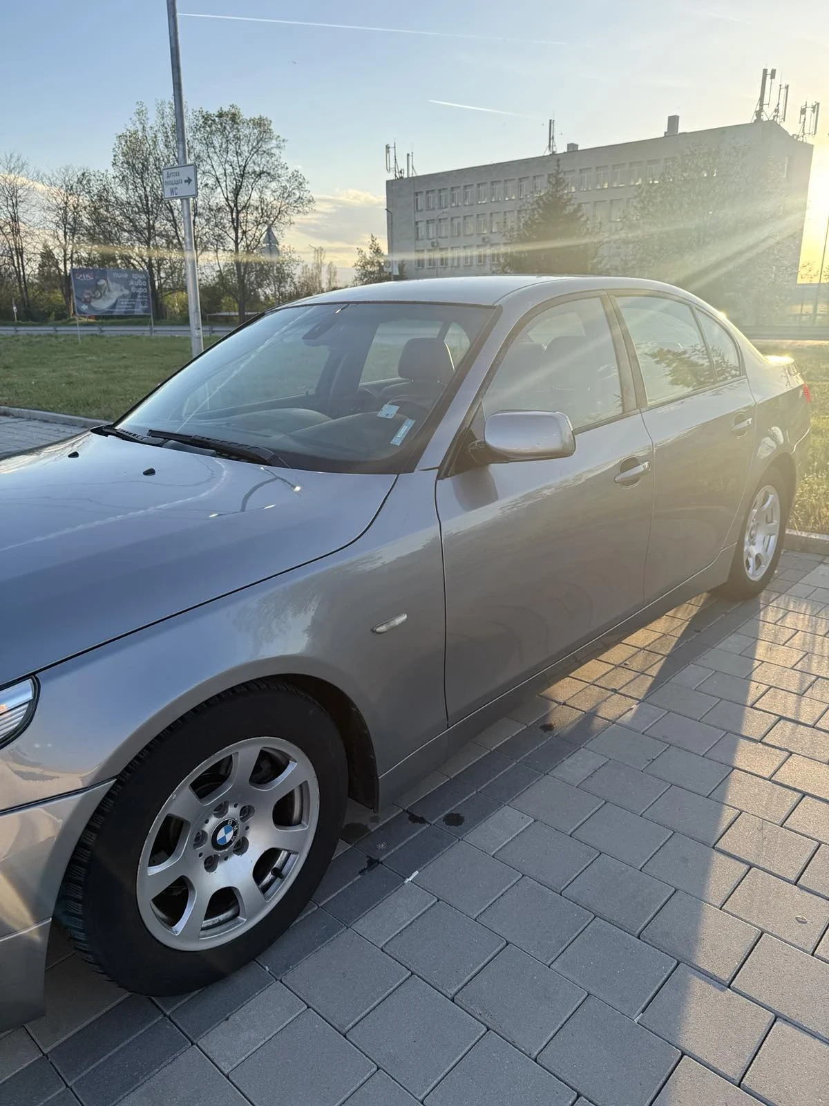 BMW 525 E60, снимка 2 - Автомобили и джипове - 54438612