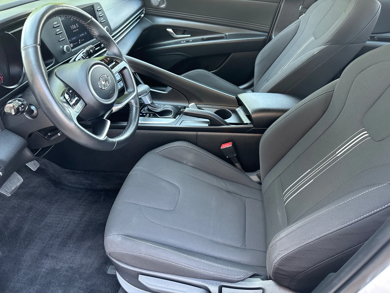 Hyundai Elantra 2.0 MPi, Автоматик 8 ст., ПОДГРЯВАНЕ, КЛИМАТРОНИК,, снимка 7 - Автомобили и джипове - 54543892