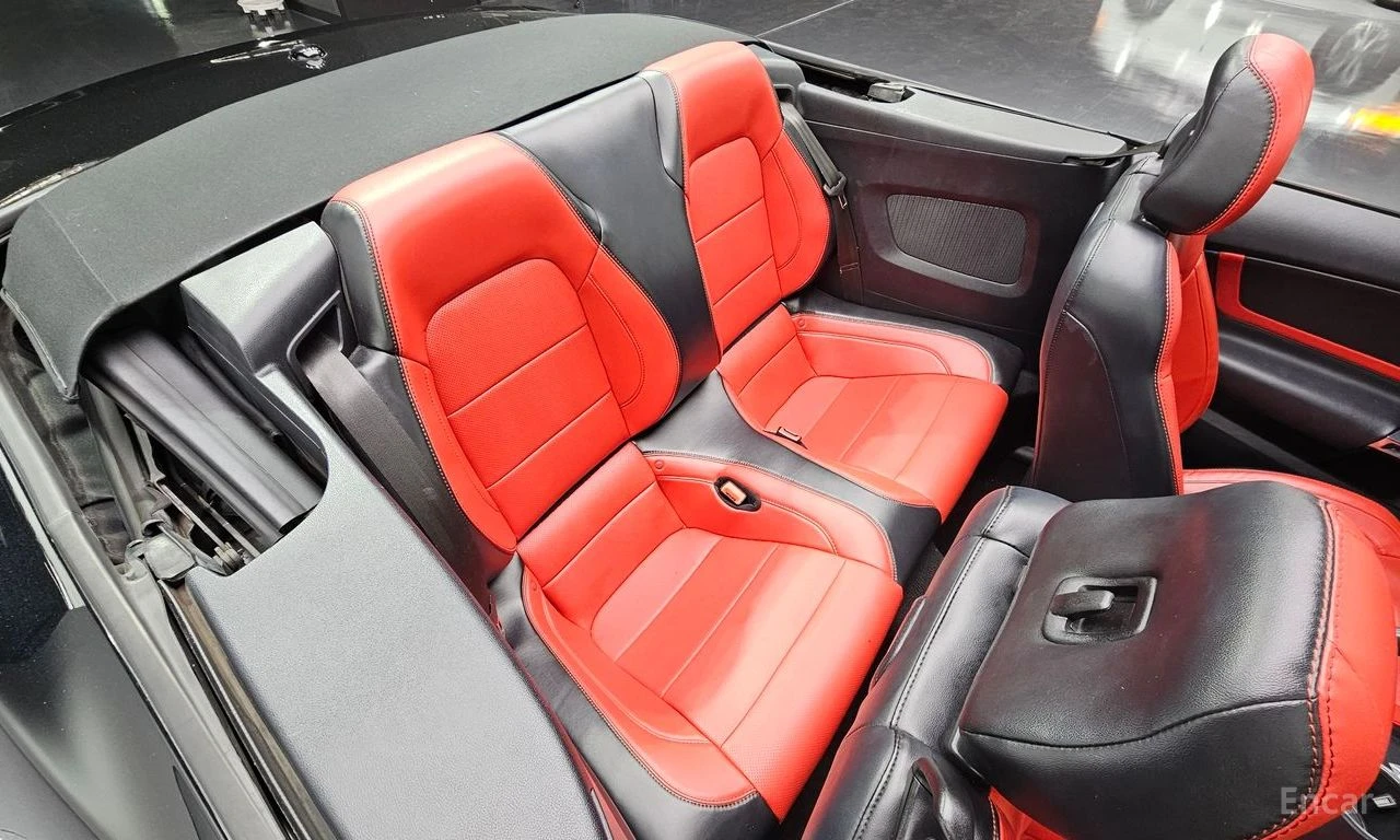 Ford Mustang 2.3 Eco Boost FACE* ПОДГРЕВ* ОБДУХВАНЕ* NAVI* КОЖА, снимка 14 - Автомобили и джипове - 54727076