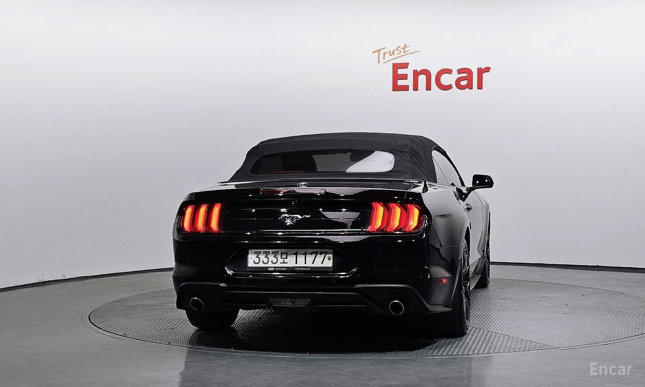 Ford Mustang 2.3 Eco Boost FACE* ПОДГРЕВ* ОБДУХВАНЕ* NAVI* КОЖА, снимка 4 - Автомобили и джипове - 54727076