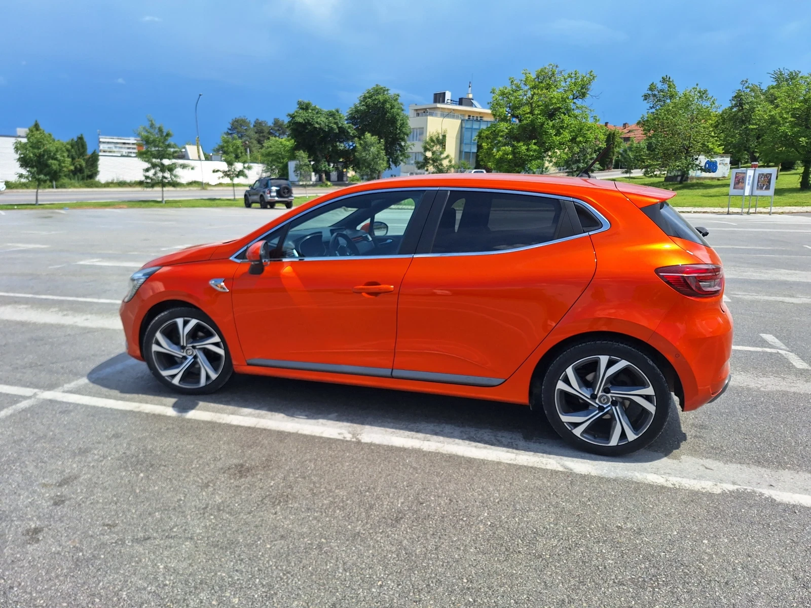 Renault Clio RS Line, снимка 2 - Автомобили и джипове - 54727437