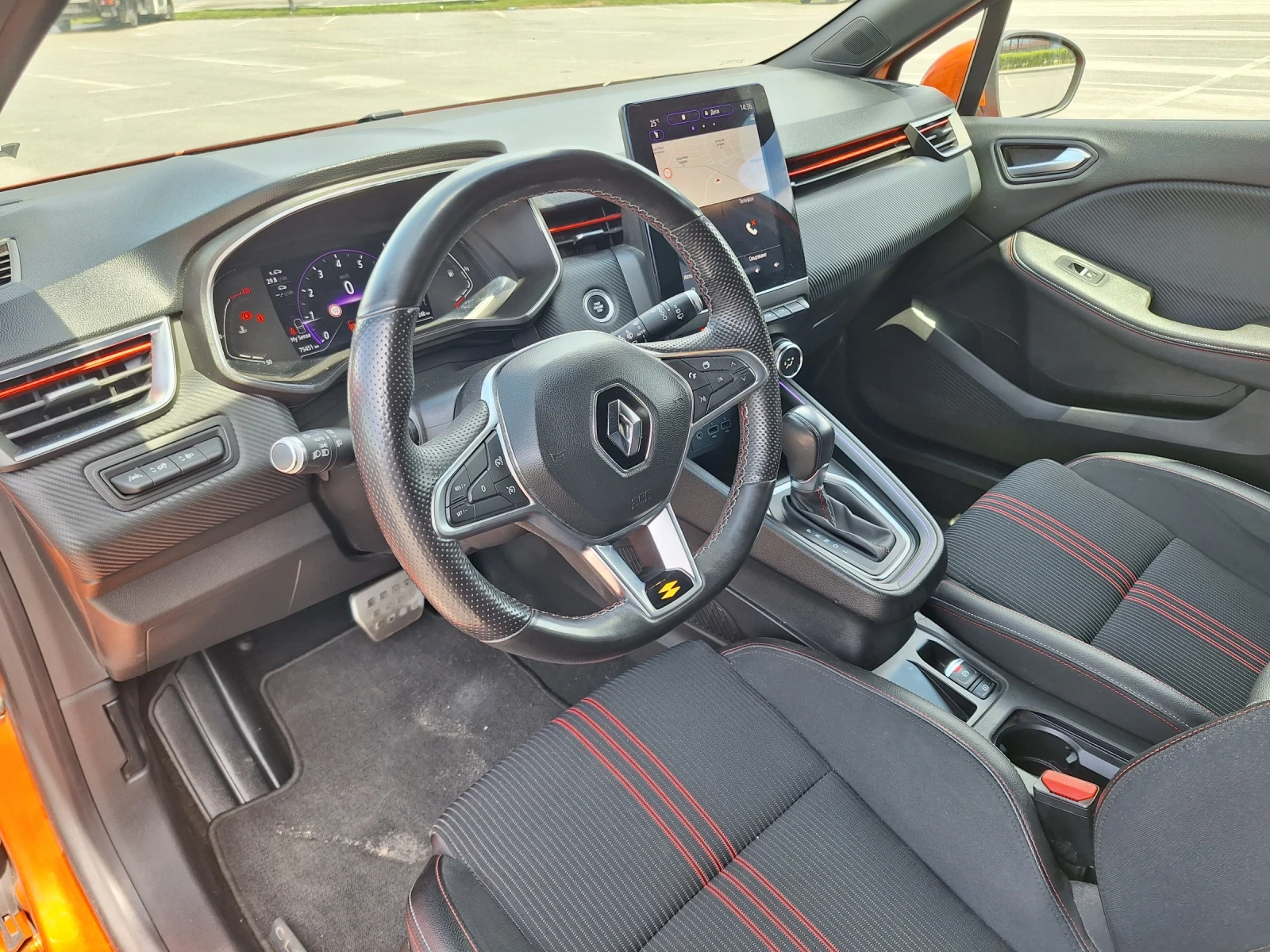 Renault Clio RS Line, снимка 9 - Автомобили и джипове - 54727437