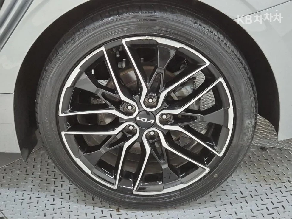 Kia K5 ПОДГРЕВ* КАМЕРА* КЕЙЛЕС* , снимка 16 - Автомобили и джипове - 54840375