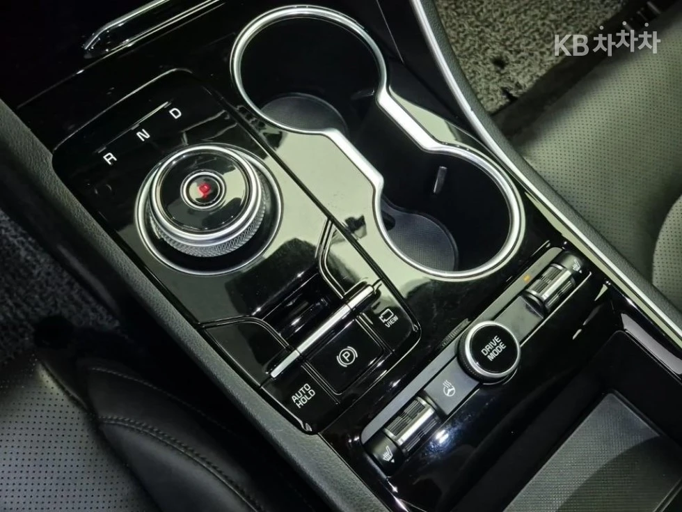 Kia K5 ПОДГРЕВ* КАМЕРА* КЕЙЛЕС* , снимка 14 - Автомобили и джипове - 54840375