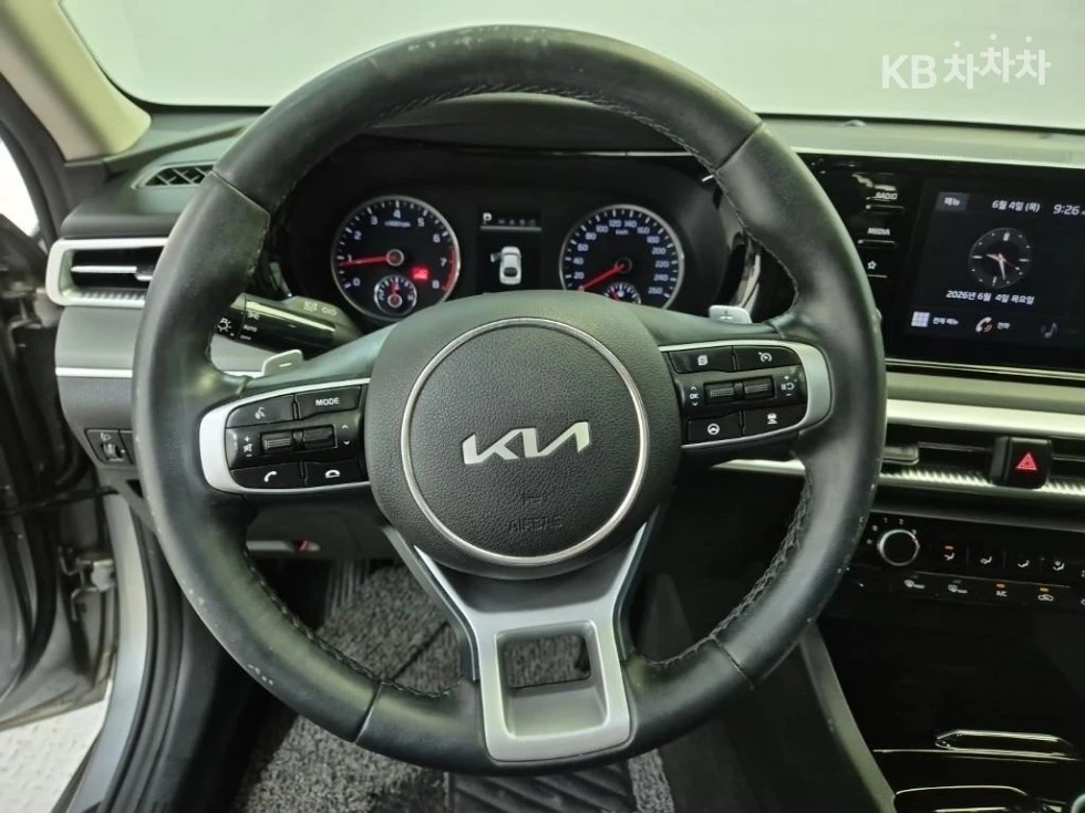 Kia K5 ПОДГРЕВ* КАМЕРА* КЕЙЛЕС* , снимка 7 - Автомобили и джипове - 54840375