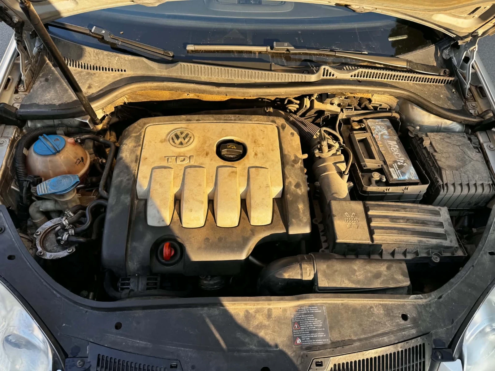 VW Golf, снимка 7 - Автомобили и джипове - 55063568