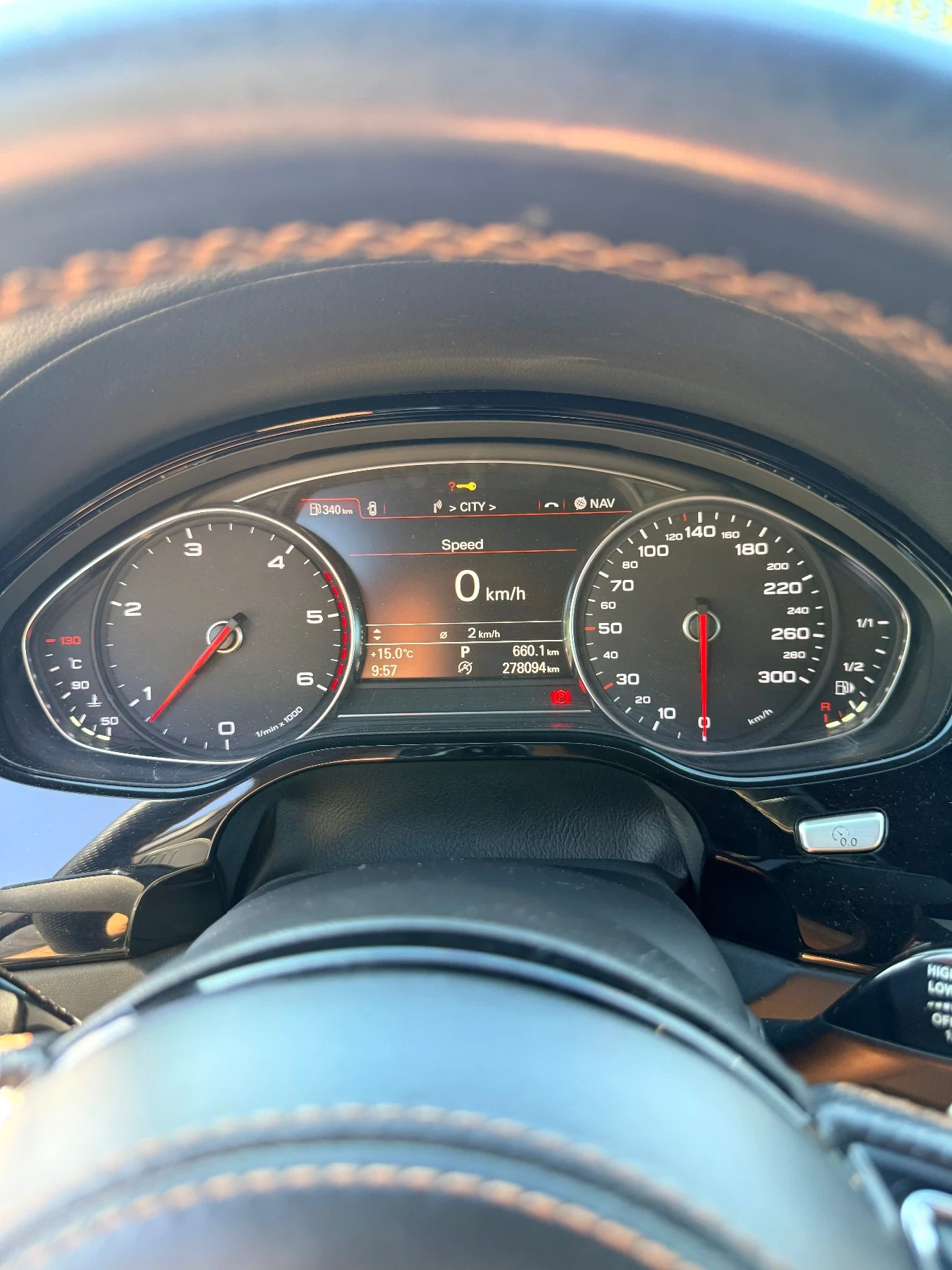 Audi A8, снимка 11 - Автомобили и джипове - 56649113