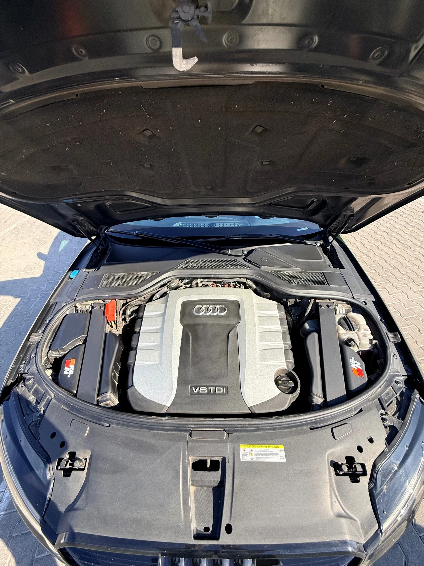 Audi A8, снимка 12 - Автомобили и джипове - 56649113