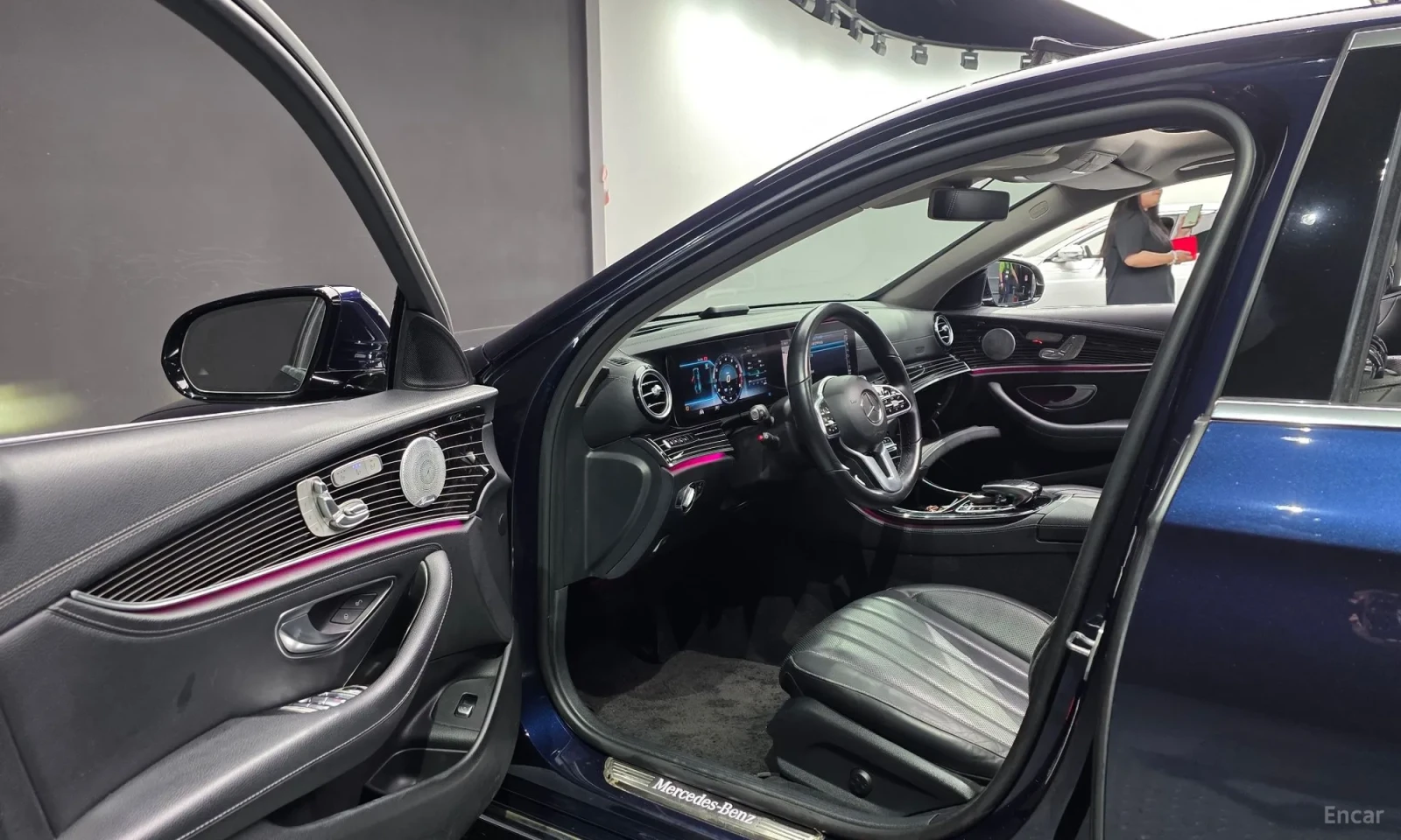 Mercedes-Benz E 450 4MATIC\Burmeister\Дигитално табло\Обдухване, снимка 10 - Автомобили и джипове - 55622407