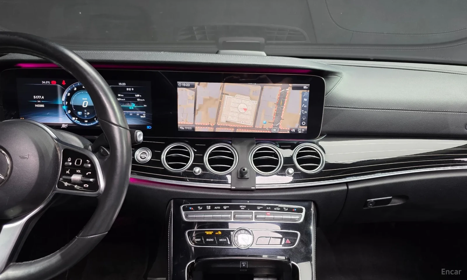 Mercedes-Benz E 450 4MATIC\Burmeister\Дигитално табло\Обдухване, снимка 17 - Автомобили и джипове - 55622407