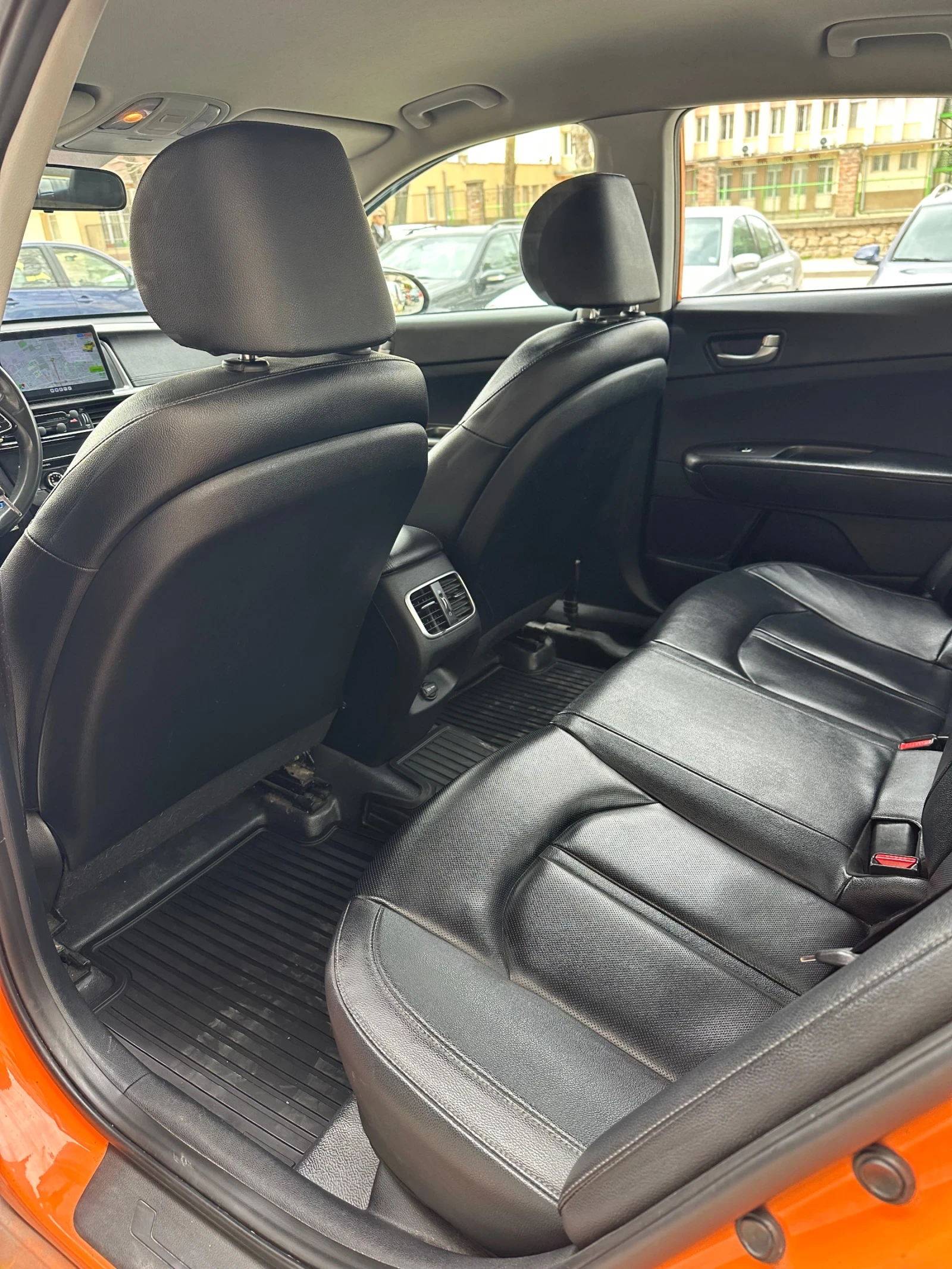 Kia K5 2.0 LPI, снимка 7 - Автомобили и джипове - 55631883