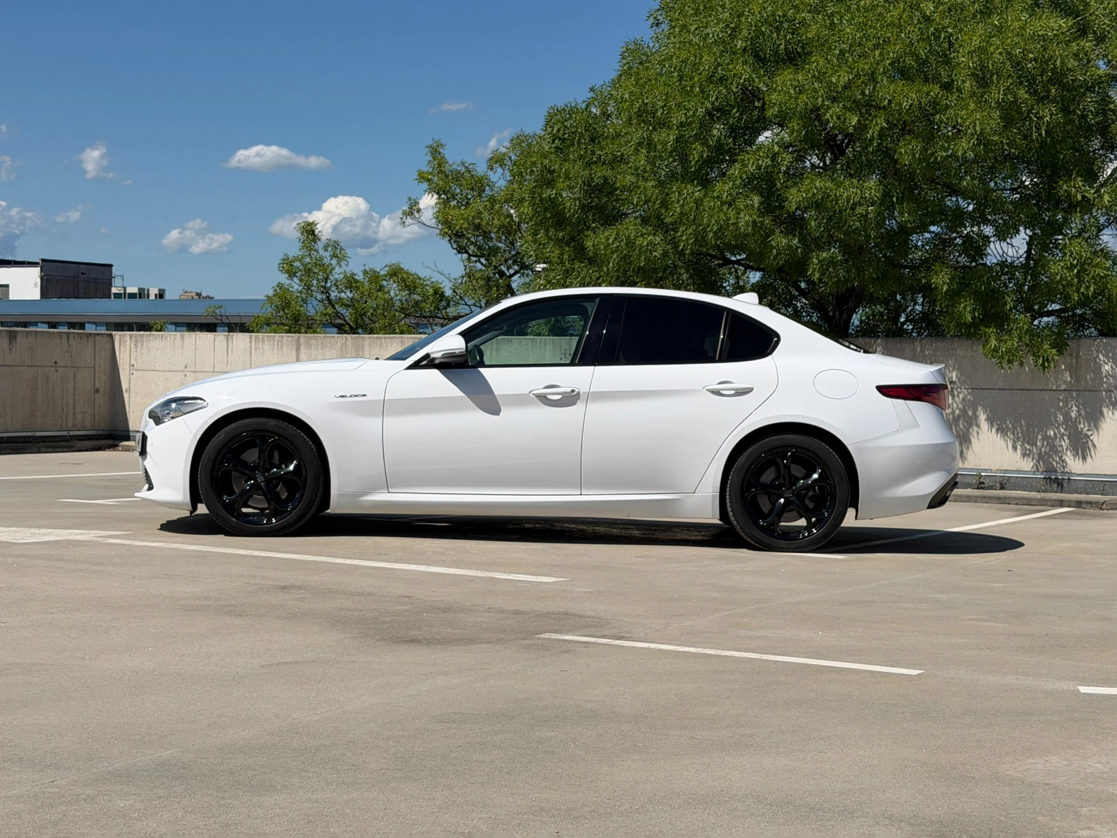 Alfa Romeo Giulia Veloce, снимка 4 - Автомобили и джипове - 55911614