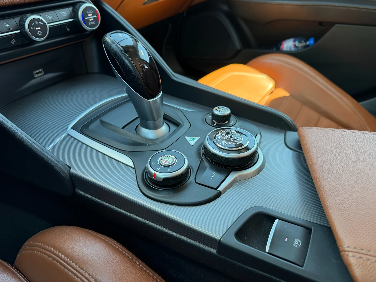 Alfa Romeo Giulia Veloce, снимка 10 - Автомобили и джипове - 55911614