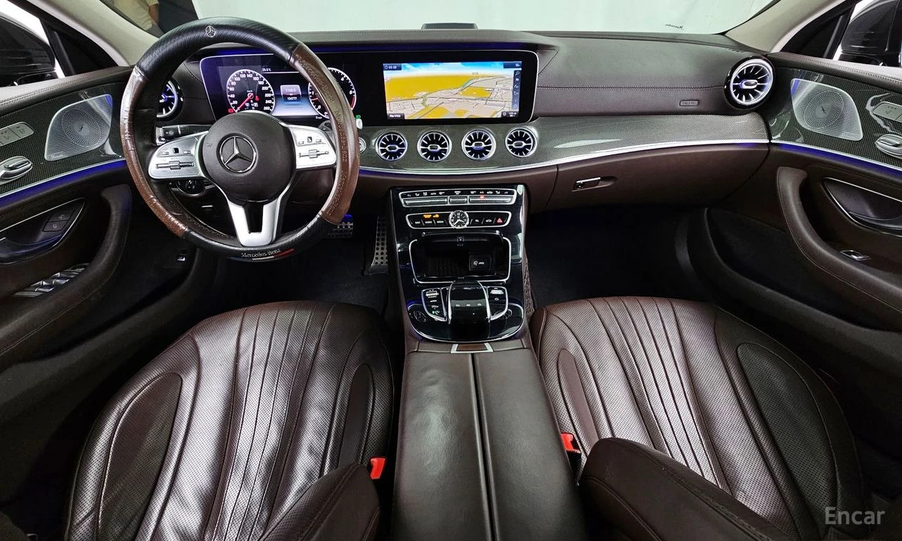 Mercedes-Benz CLS 400 AMG* LINE* 4MATIC* BURMESTER* ОБДУХВАНЕ* ДИСТРОНИК, снимка 8 - Автомобили и джипове - 55971473