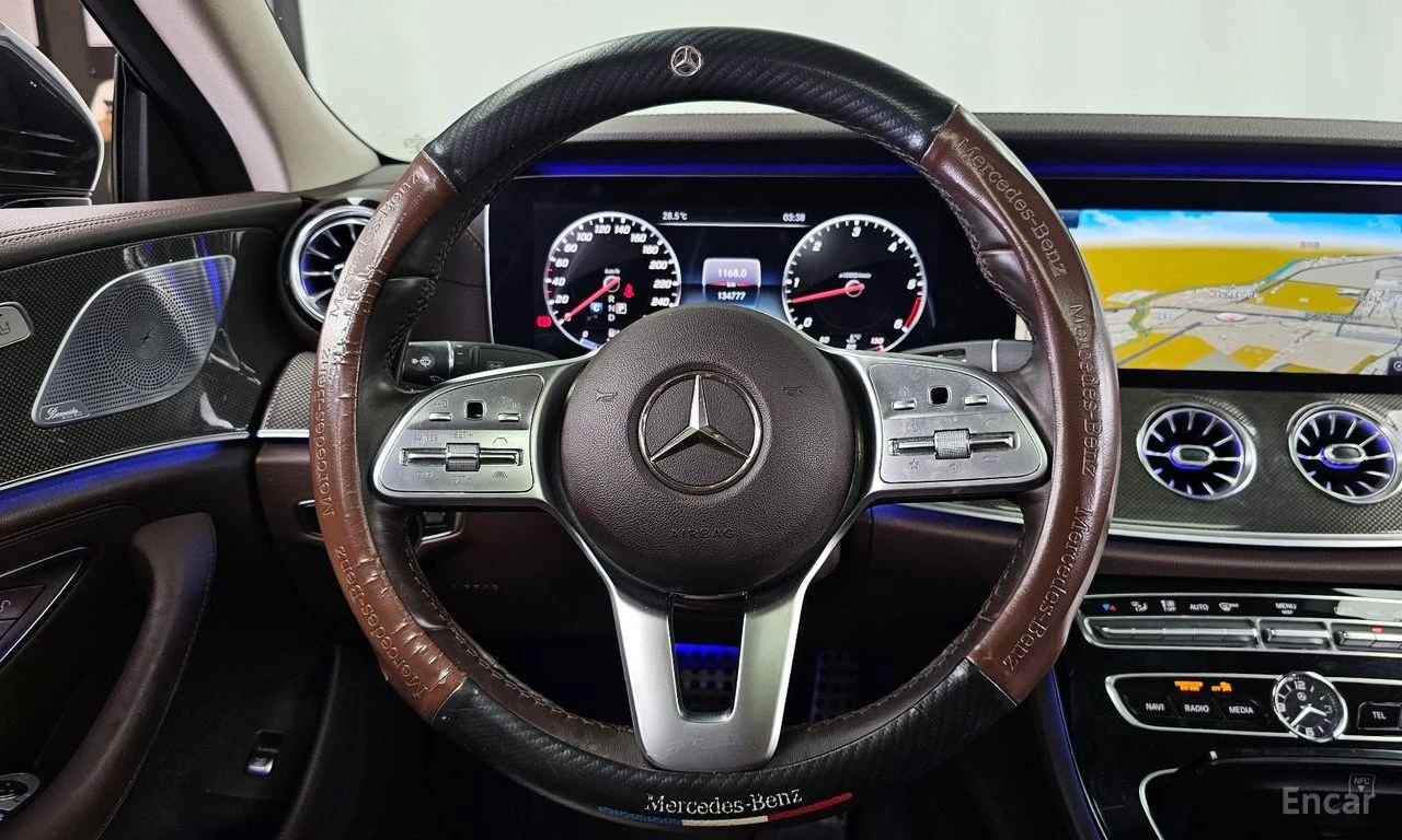 Mercedes-Benz CLS 400 AMG* LINE* 4MATIC* BURMESTER* ОБДУХВАНЕ* ДИСТРОНИК, снимка 9 - Автомобили и джипове - 55971473