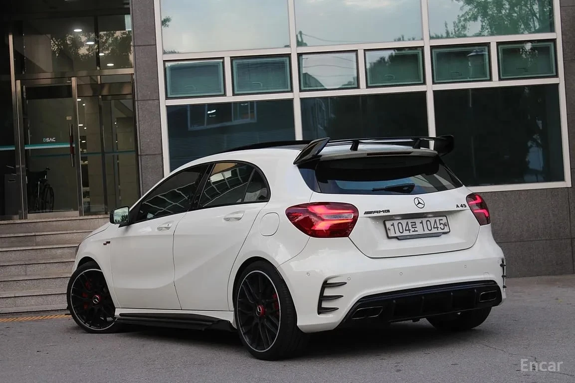 Mercedes-Benz A45 AMG 4MATIC, снимка 6 - Автомобили и джипове - 56031471