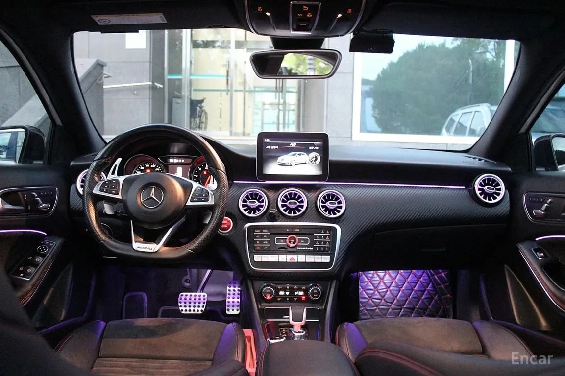 Mercedes-Benz A45 AMG 4MATIC, снимка 8 - Автомобили и джипове - 56031471