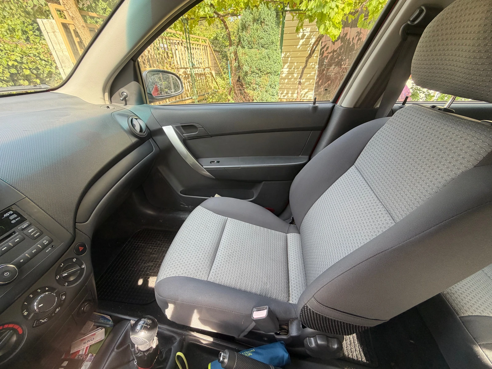 Chevrolet Aveo, снимка 9 - Автомобили и джипове - 56139198