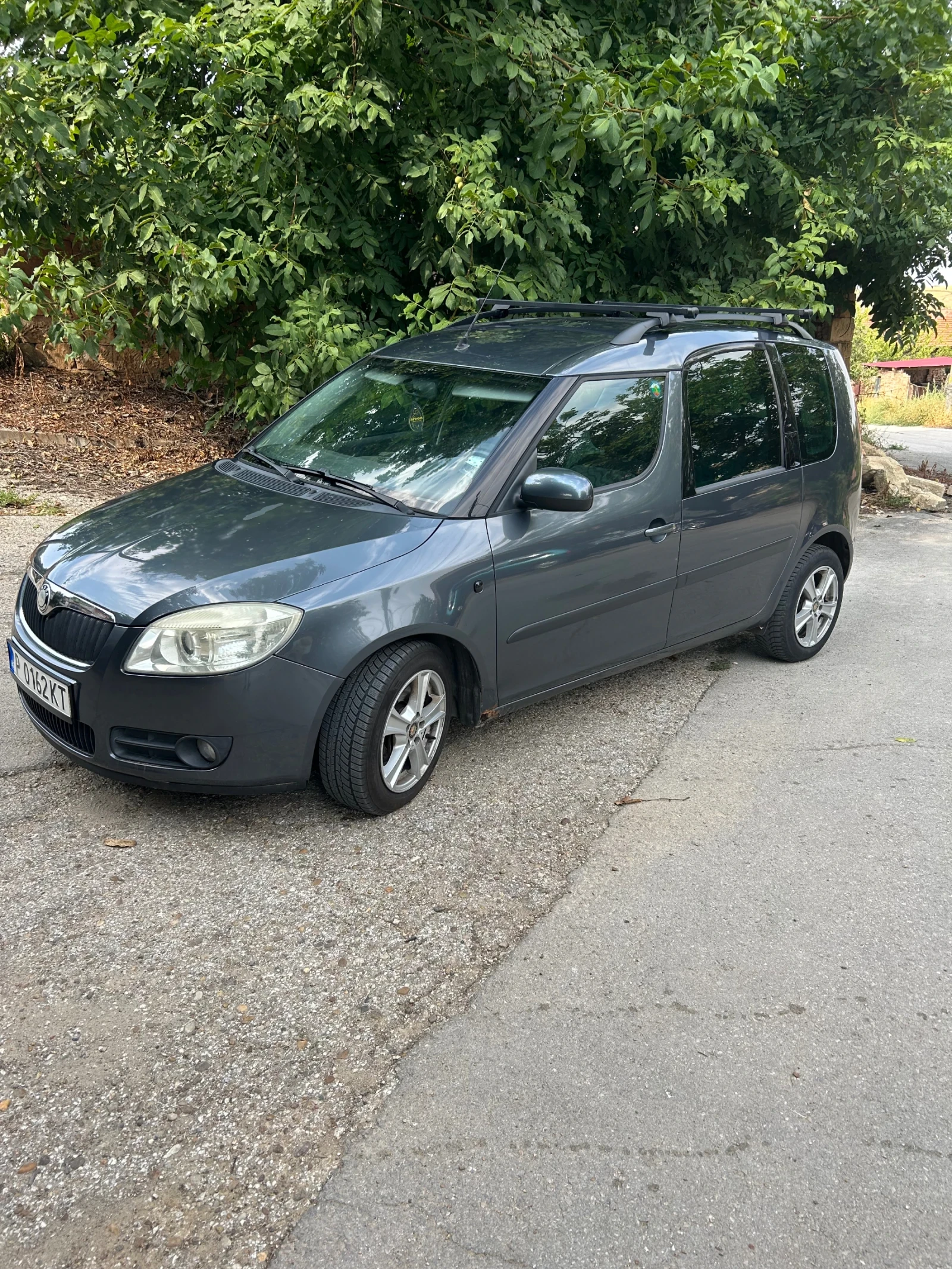 Skoda Roomster, снимка 3 - Автомобили и джипове - 56349234