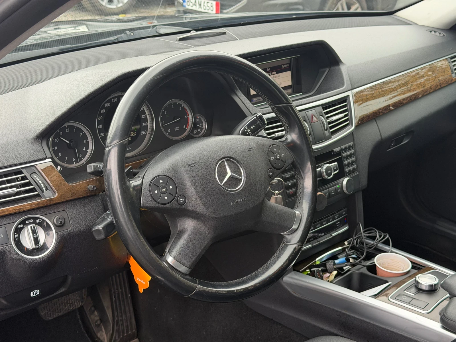 Mercedes-Benz E 200 CDI | 223 000 �� | ������� �������� | Mobile.bg � ����������� 9