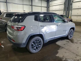 Jeep Compass 2.4l Sport, снимка 3