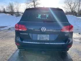 VW Touareg * 4dr TDI * ПАНО* KEYLESS* ПОДГРЕВ*  - 15750 € / 30804.32 лв. - 46693043 4