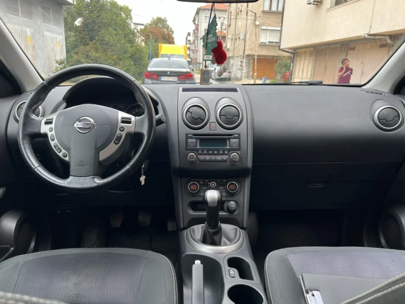 Nissan Qashqai 1.6 I, снимка 7 - Автомобили и джипове - 47682310