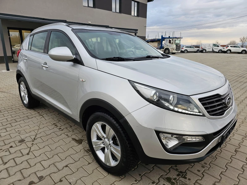 Kia Sportage 1.6 Бензин/Газ, 135к.с., 6 скорости!, снимка 2 - Автомобили и джипове - 48822027