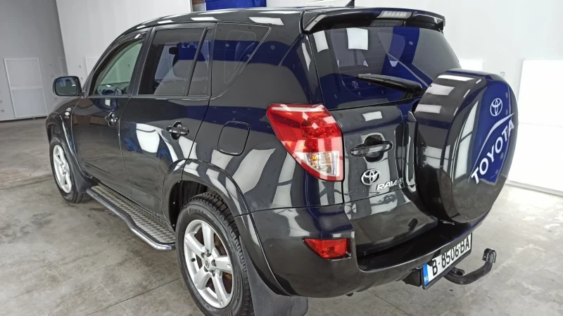 Toyota Rav4, снимка 3 - Автомобили и джипове - 49120276